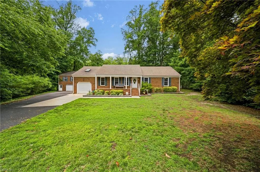 1345 Oak Ridge Dr, Chesapeake
