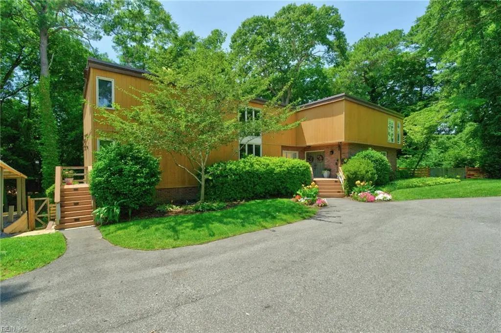 1211 Scottland Ter, Newport News