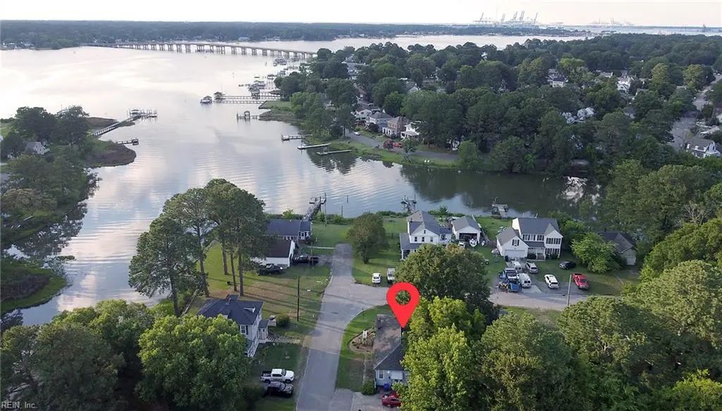 4323 Augusta Ter, Portsmouth