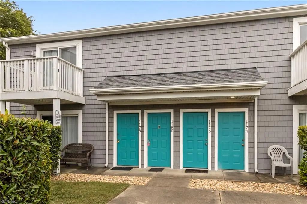 1180 Indian Rd, Virginia Beach