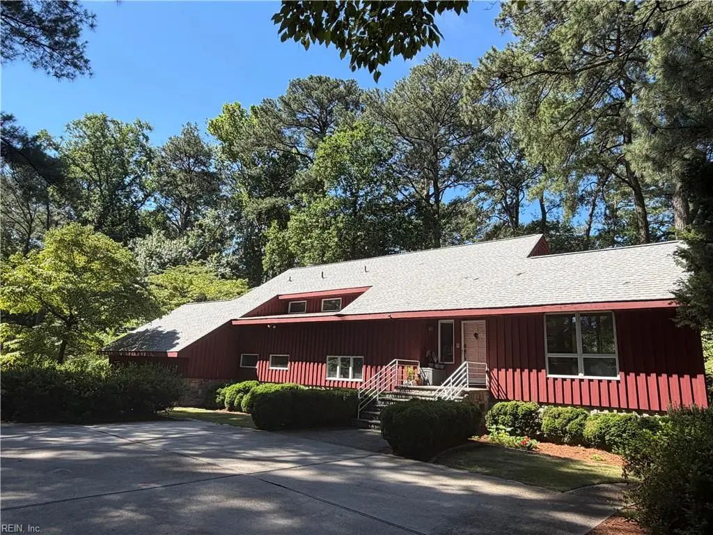 1701 N River Rd, Virginia Beach