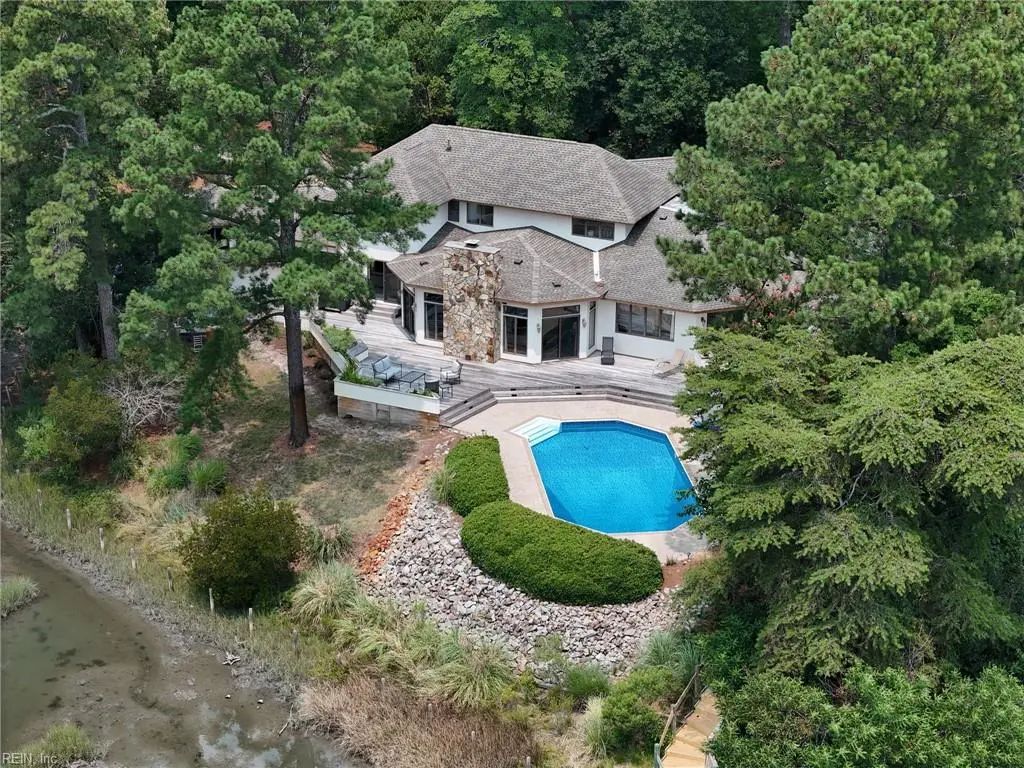 3008 Lynndale Rd, Virginia Beach