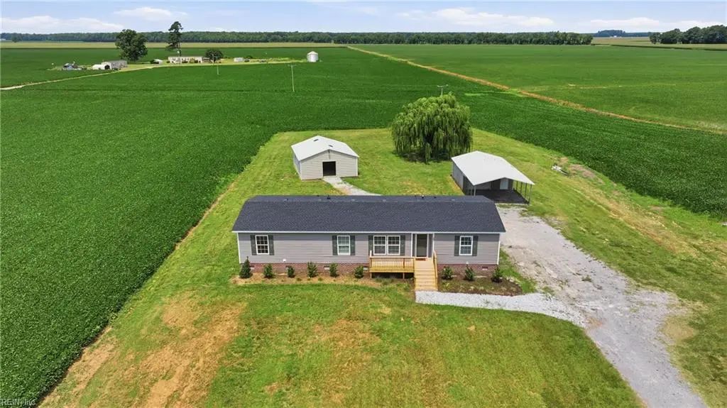 425 Chapanoke Rd, Perquimans County
