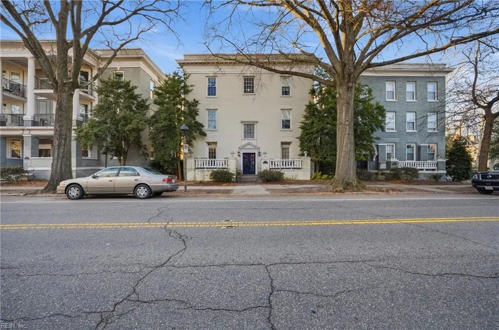 1015 Colonial Ave, Norfolk