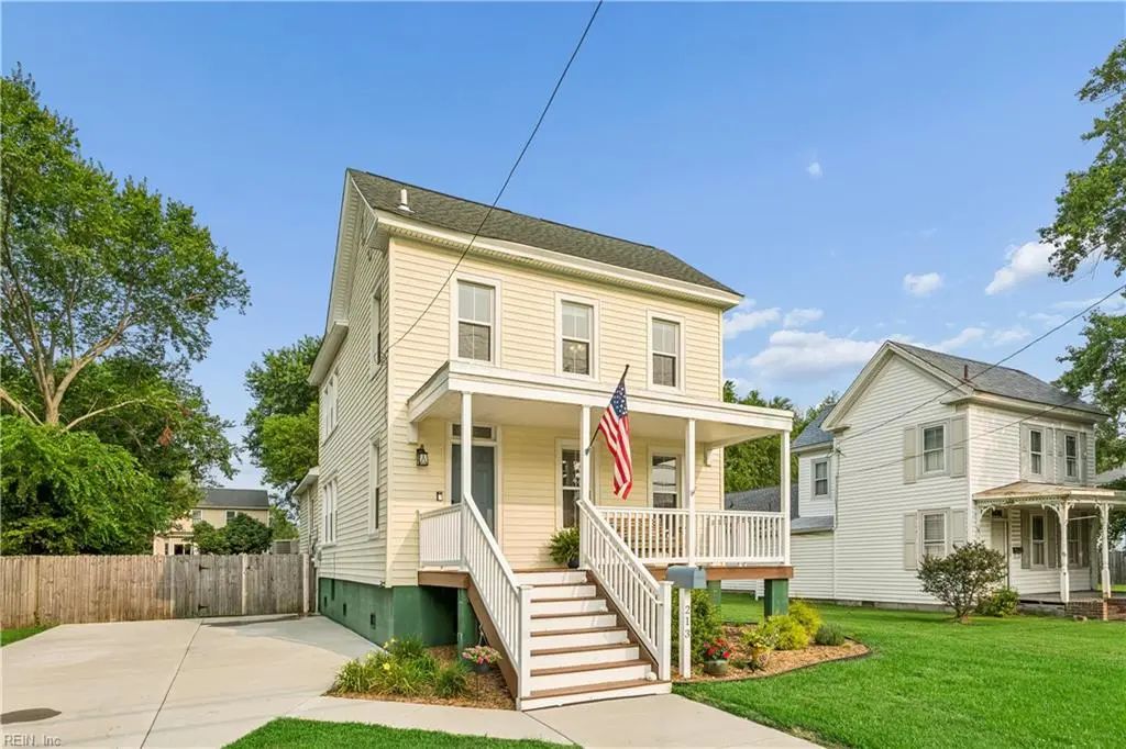 213 Beach Rd, Hampton