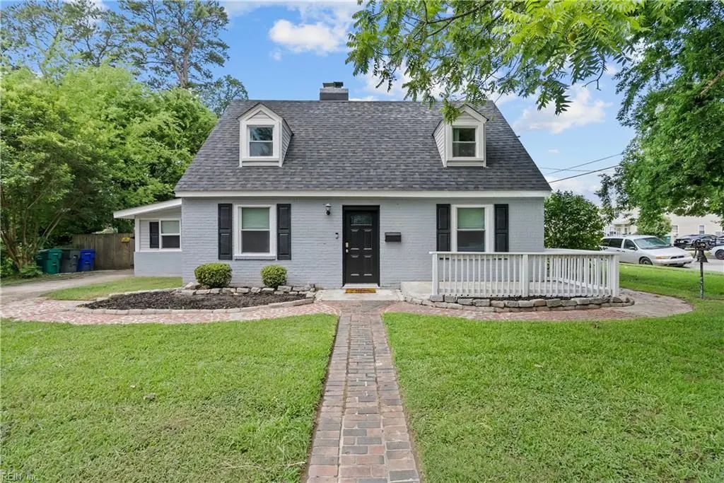 941 Dogwood Ter, Norfolk