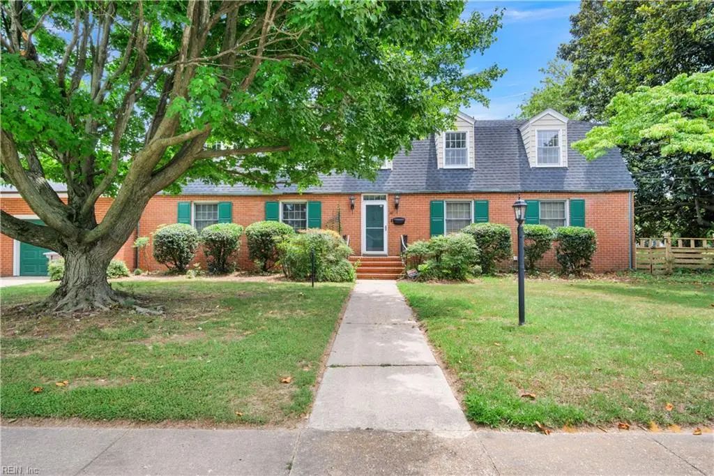 60 N Willard Ave, Hampton