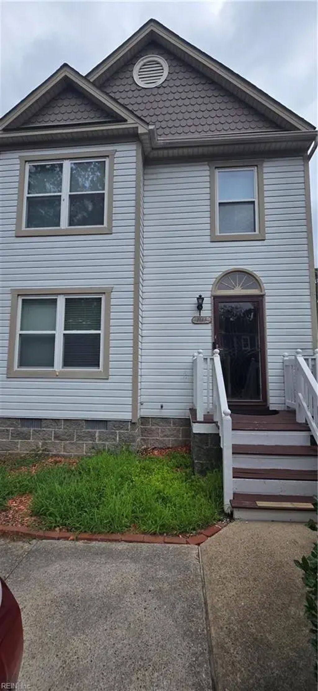 1113 Palmerton Dr, Newport News