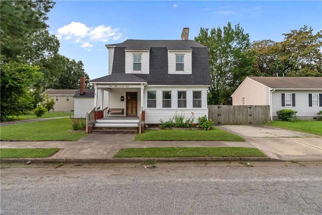 1006 Butt St, Chesapeake