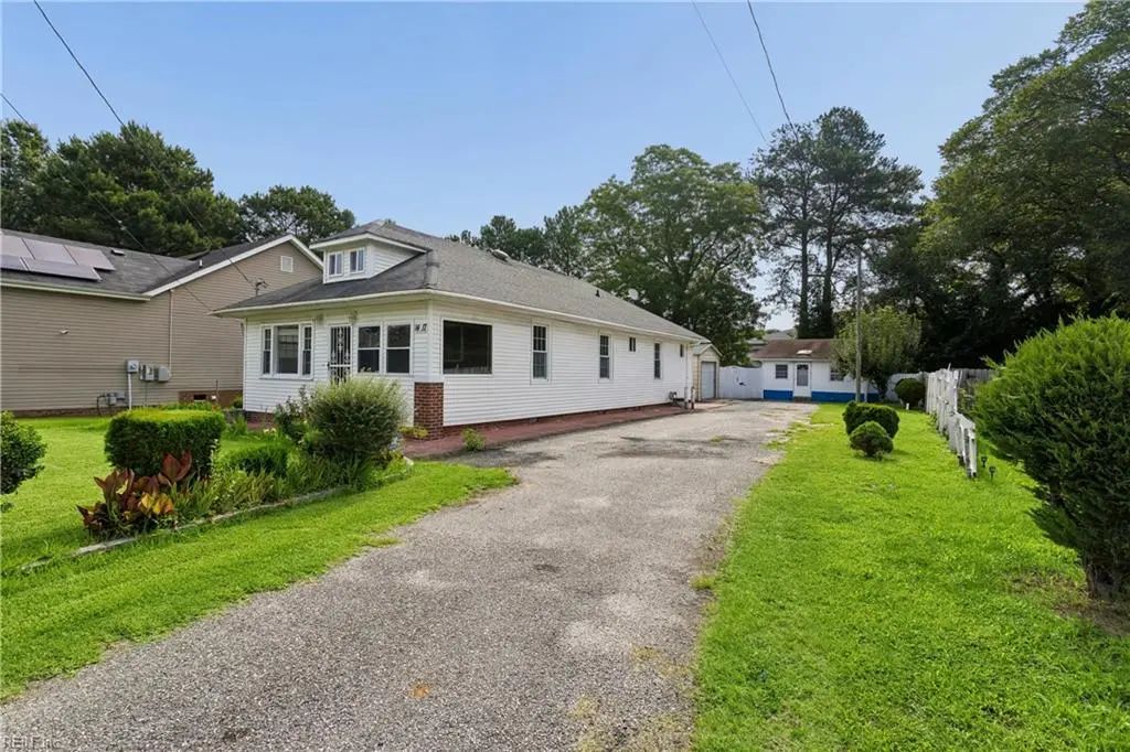1417 Gust Ln, Chesapeake
