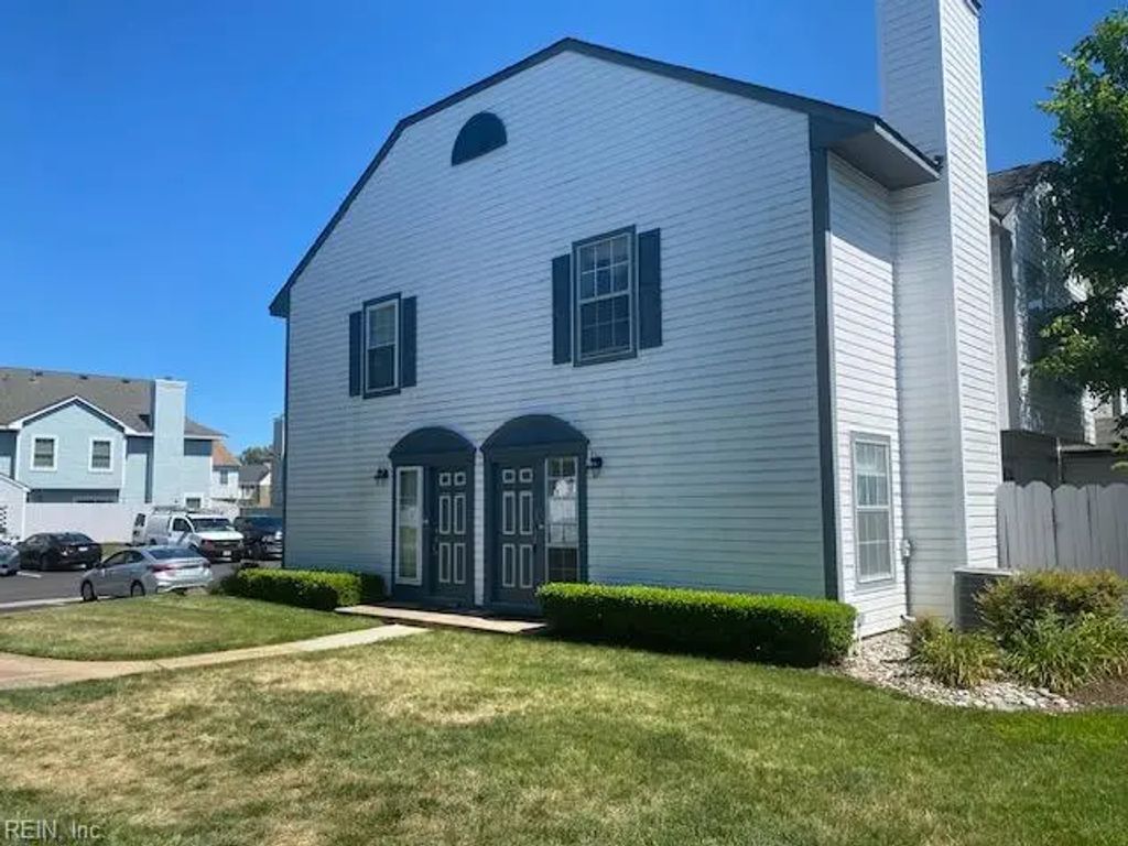 747 Ridge Cir, Chesapeake