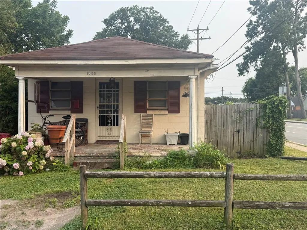1053 Hannah St, Norfolk