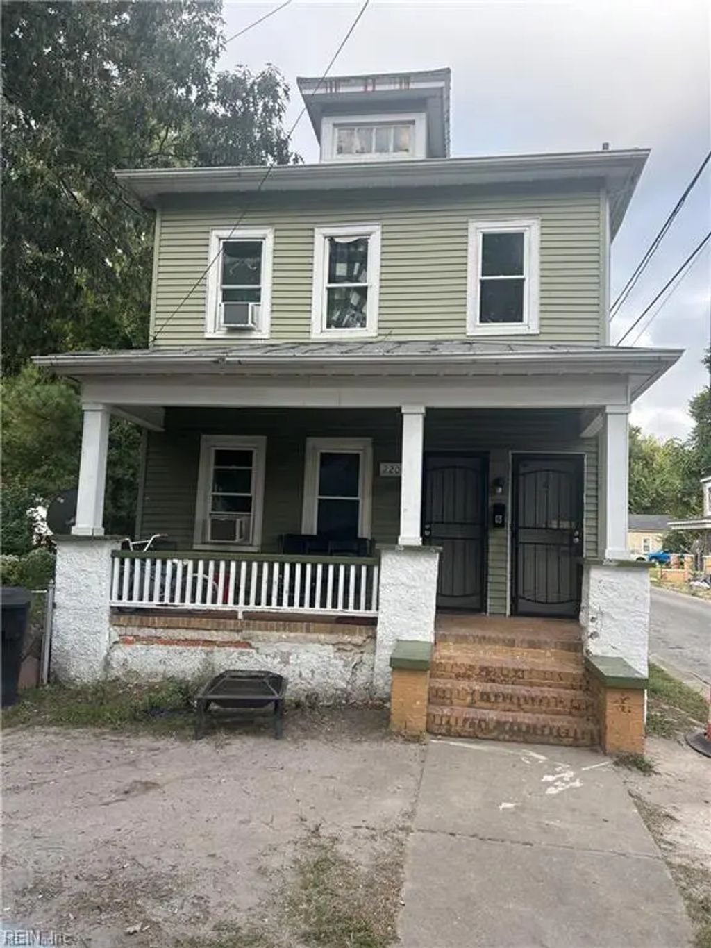 2200 Pearl St, Portsmouth