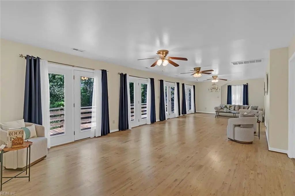 423 Kings Landing Rd, Mathews County