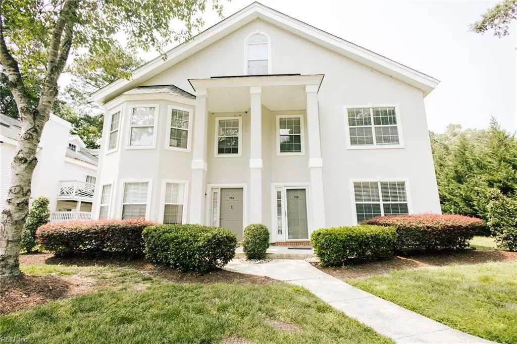 724 Sail Fish Quay, Chesapeake