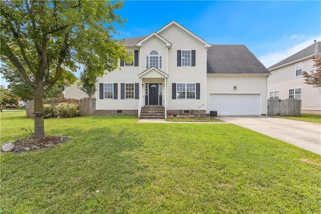 892 Daniel Maloney Dr, Virginia Beach