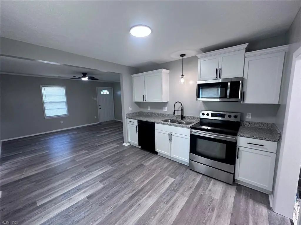 617 Renn Rd, Hampton