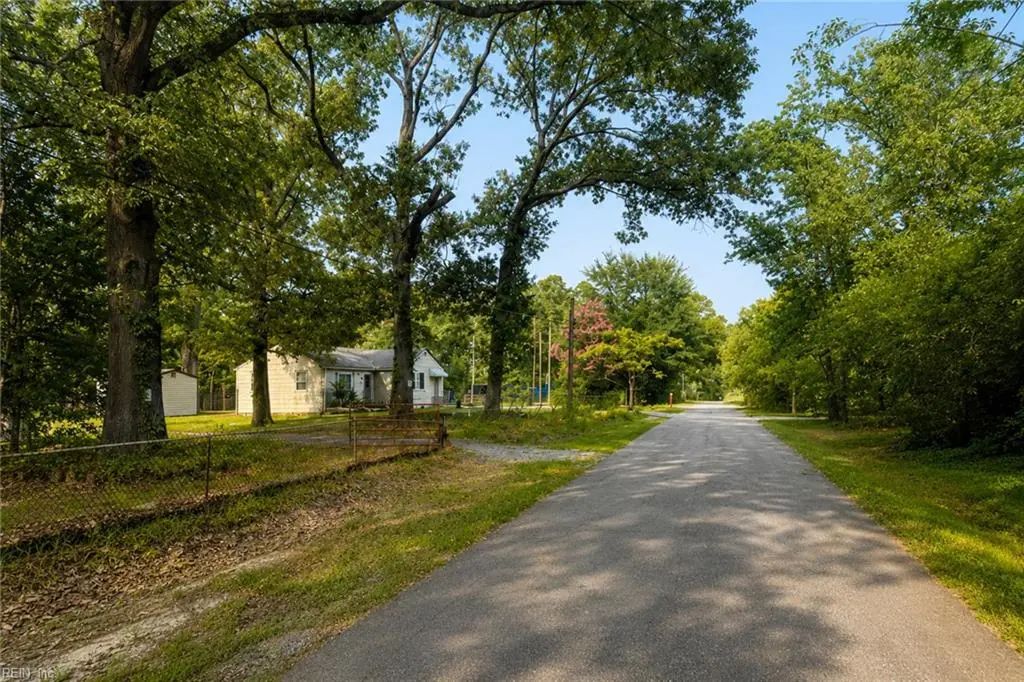 2004 Girard Ave, Chesapeake