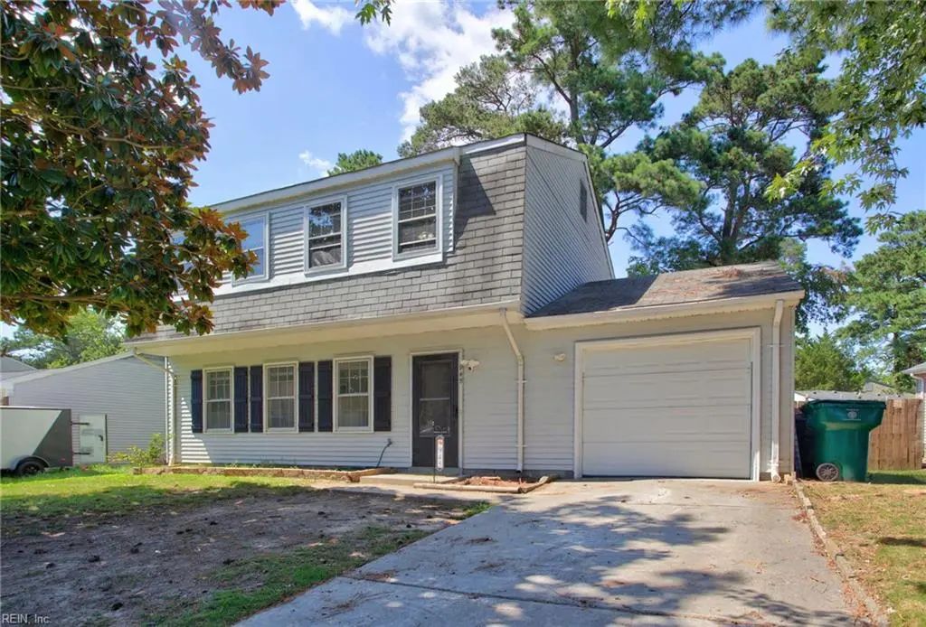 945 Red Oak Cir, Newport News