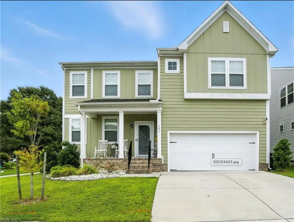 121 Meadows Landing Ln, Suffolk