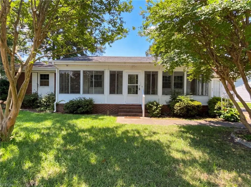 4307 Greenwood Dr, Portsmouth