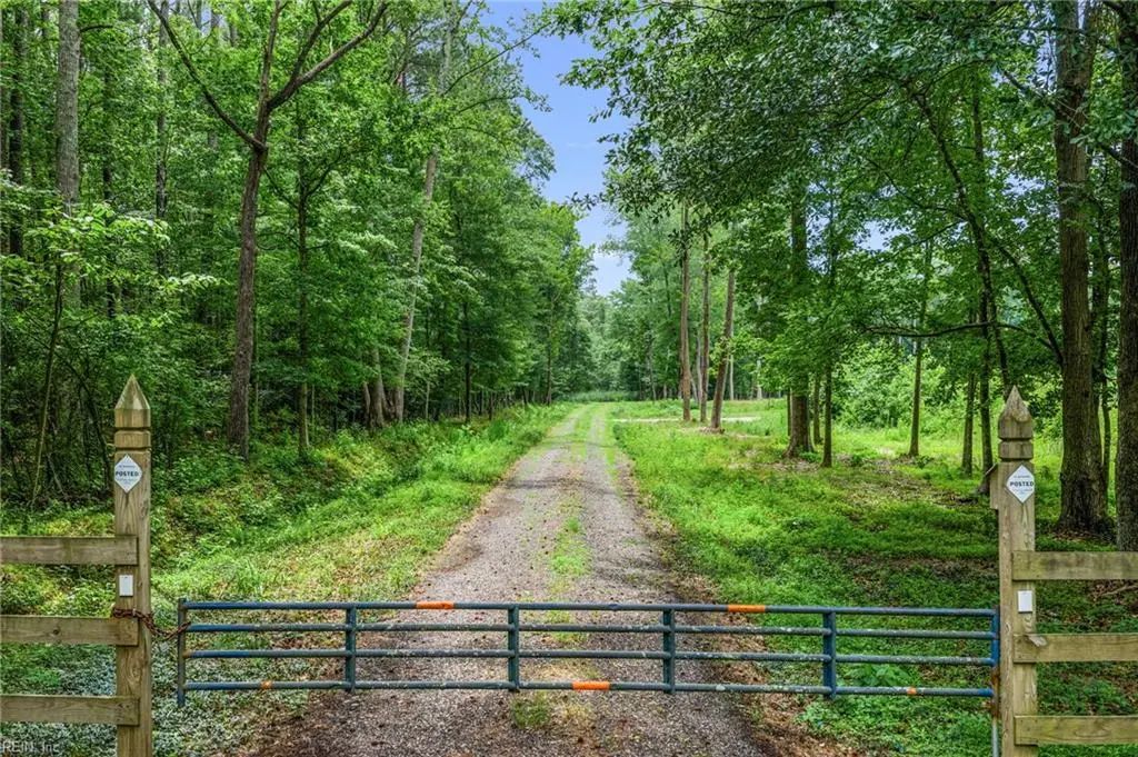 5.89ac Five Gables Woodlands, Gloucester County