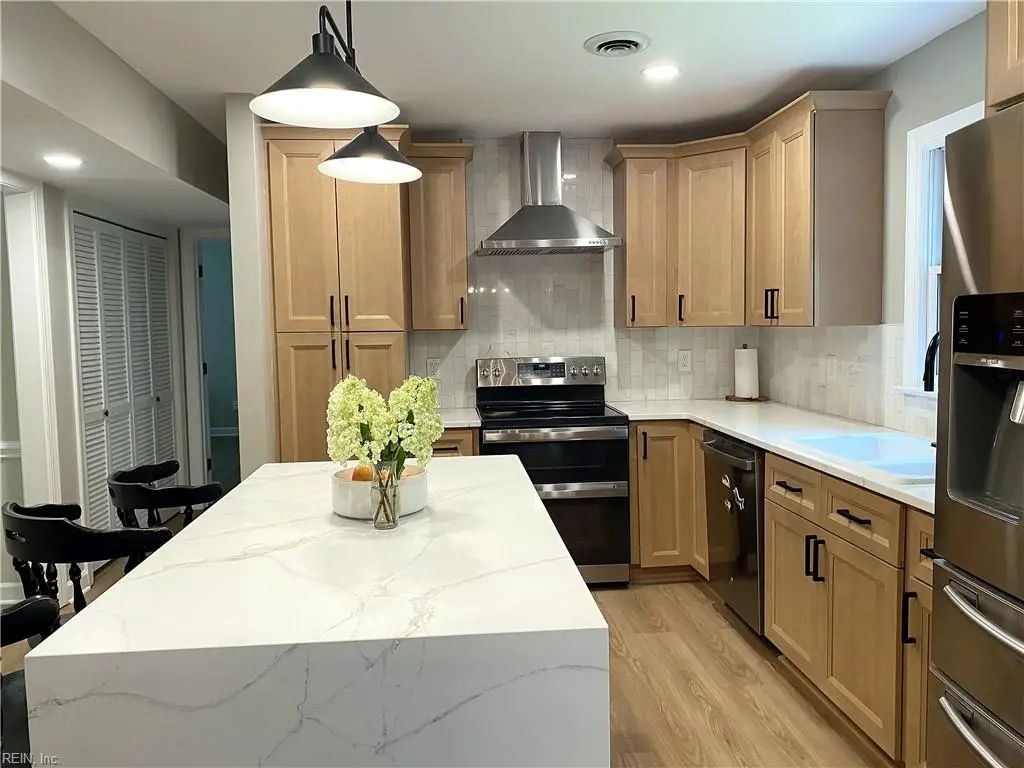 7615 Gloucester Village Dr, Gloucester County