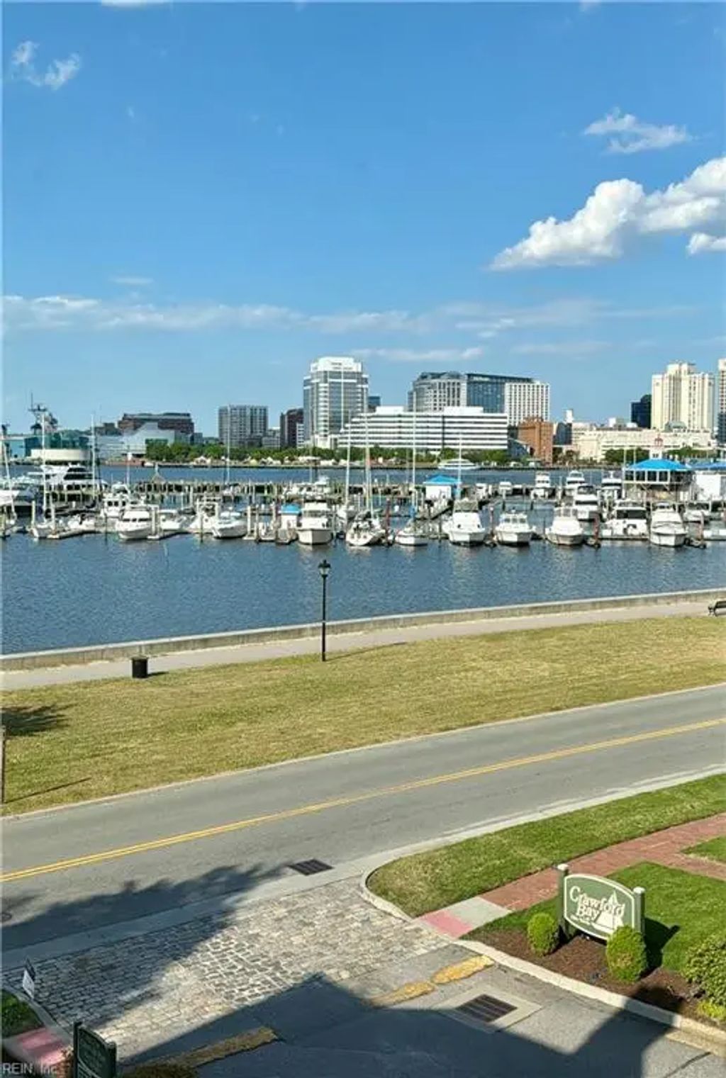155 Crawford Pw, Portsmouth