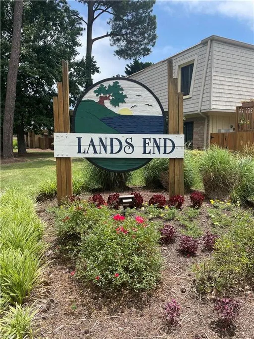 1024 Lands End Way, Virginia Beach