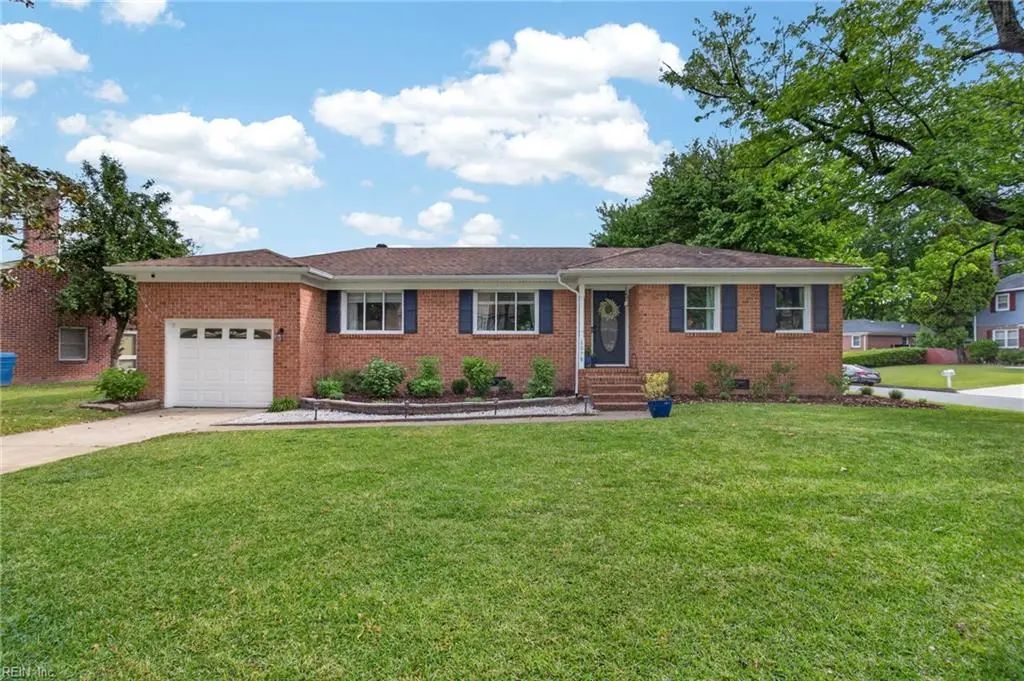 6078 Clear Springs Rd, Virginia Beach