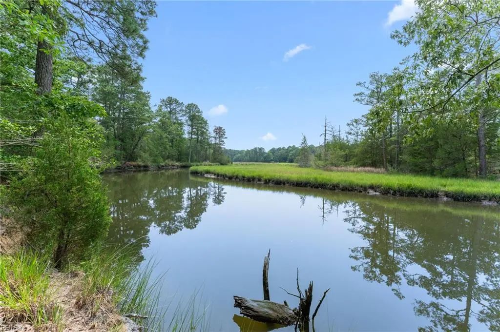 13.7ac Five Gables Woodlands, Gloucester County
