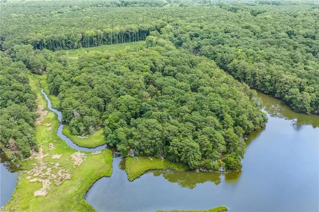 11.8ac Five Gables Woodlands, Gloucester County