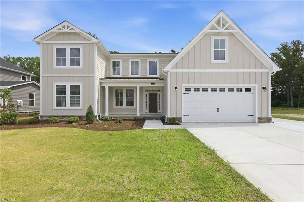 320 Rhapsody Dr, Suffolk