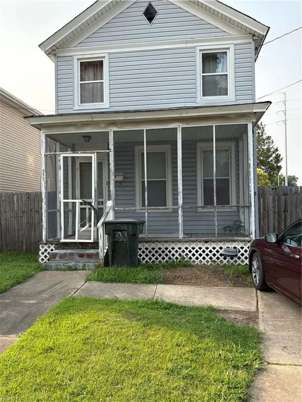 333 Elm Ave, Hampton