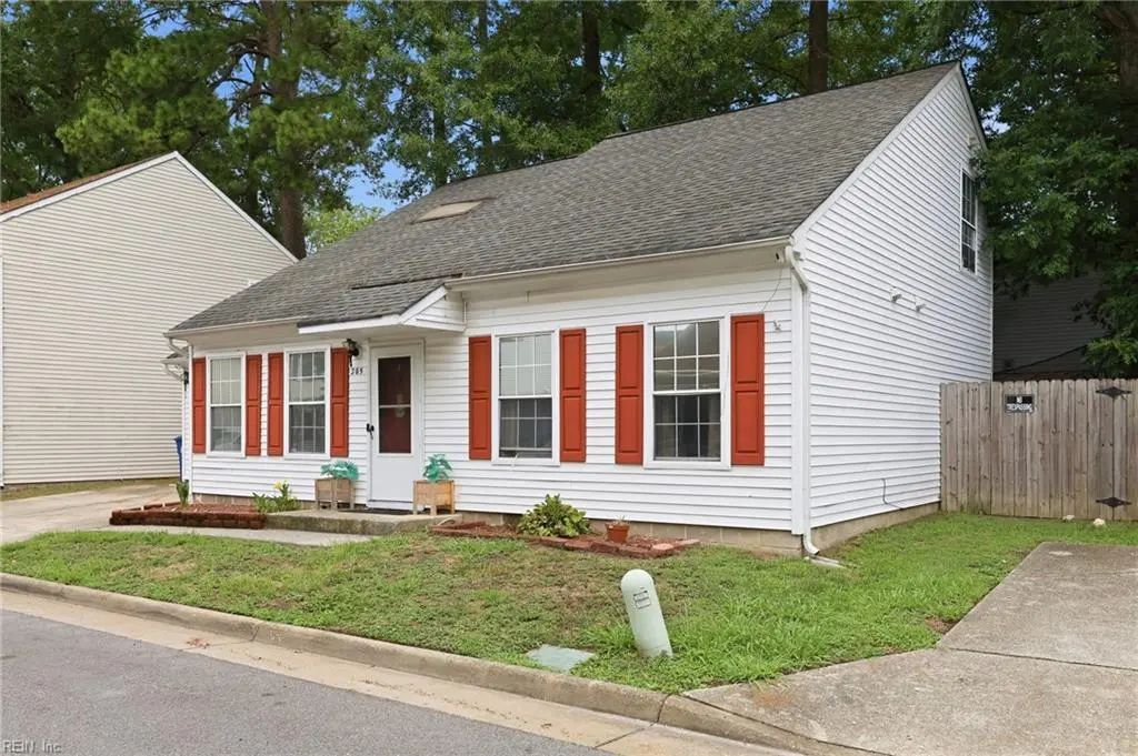 205 Hunt Club Rn S, Newport News