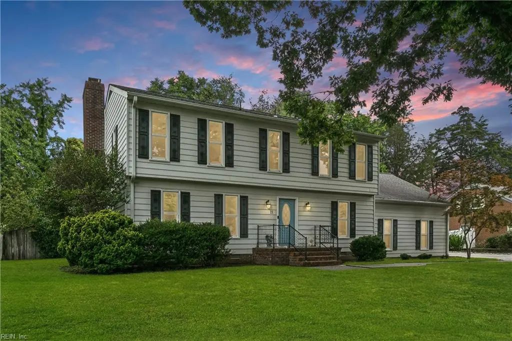 21 E Governor Dr, Newport News