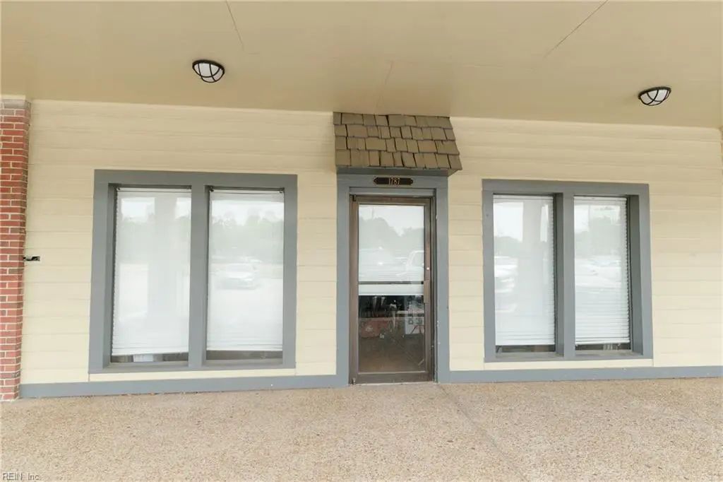 1747 George Washington Memorial Hwy, Gloucester County