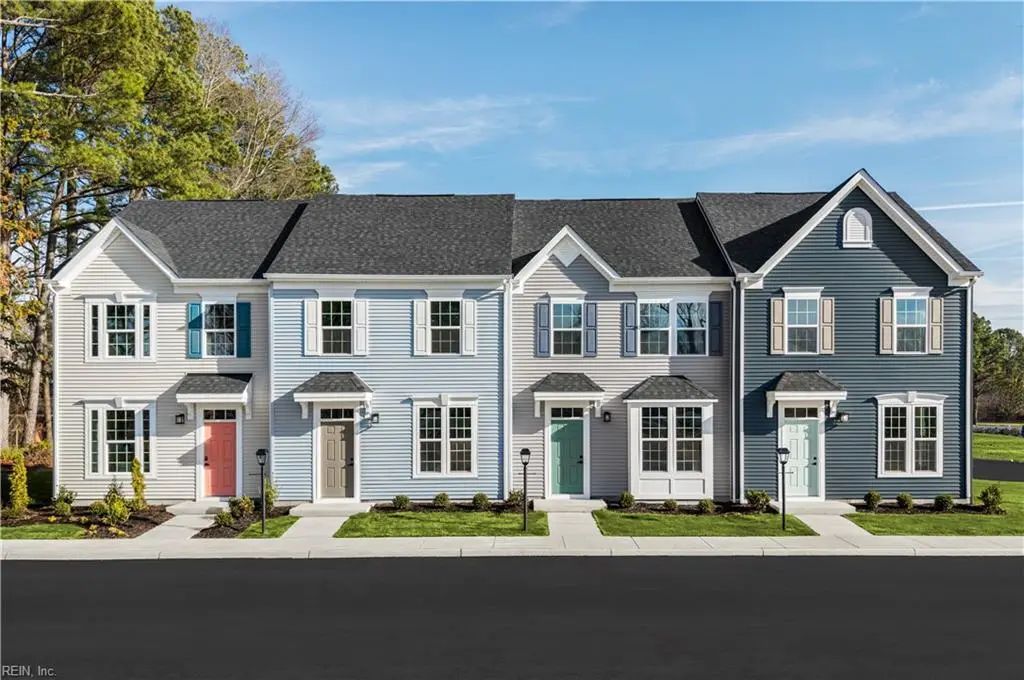 273 Reids Place Dr, Suffolk