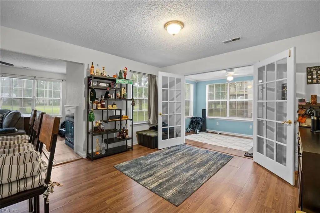 5013 Thatcher Way, Virginia Beach