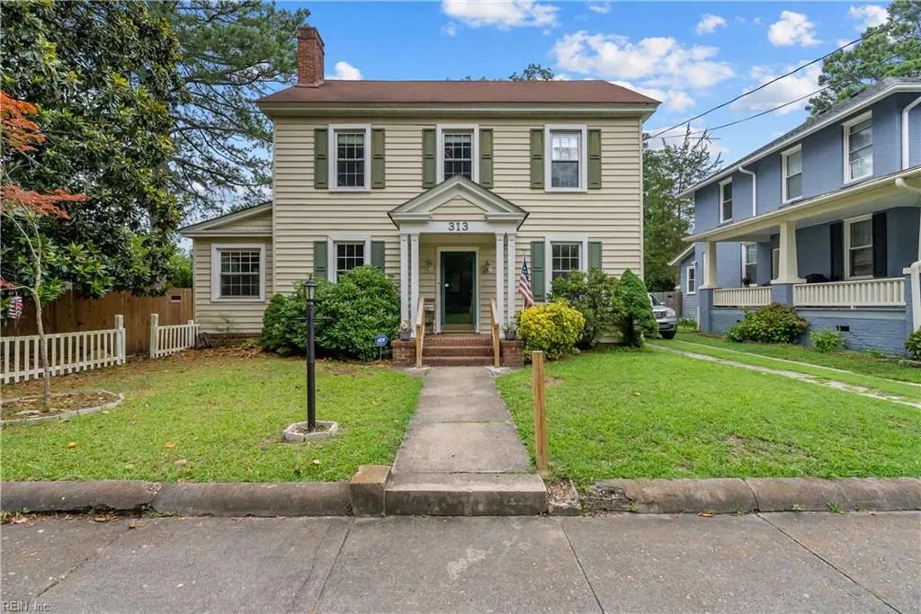 313 S Broad St, Suffolk