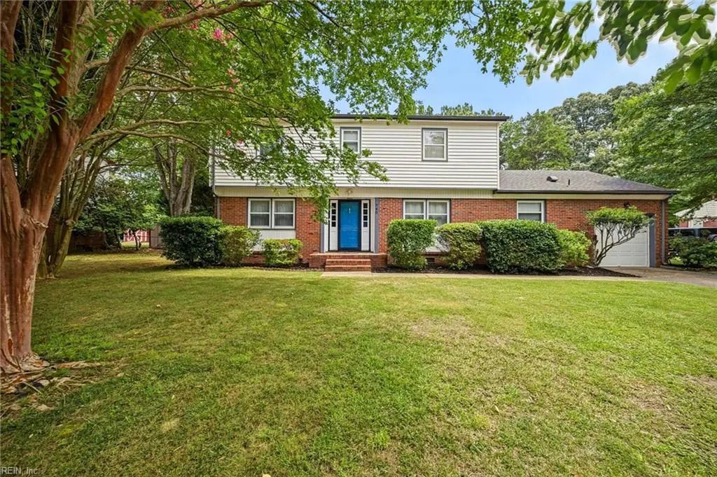 740 Yorkshire Dr, Virginia Beach