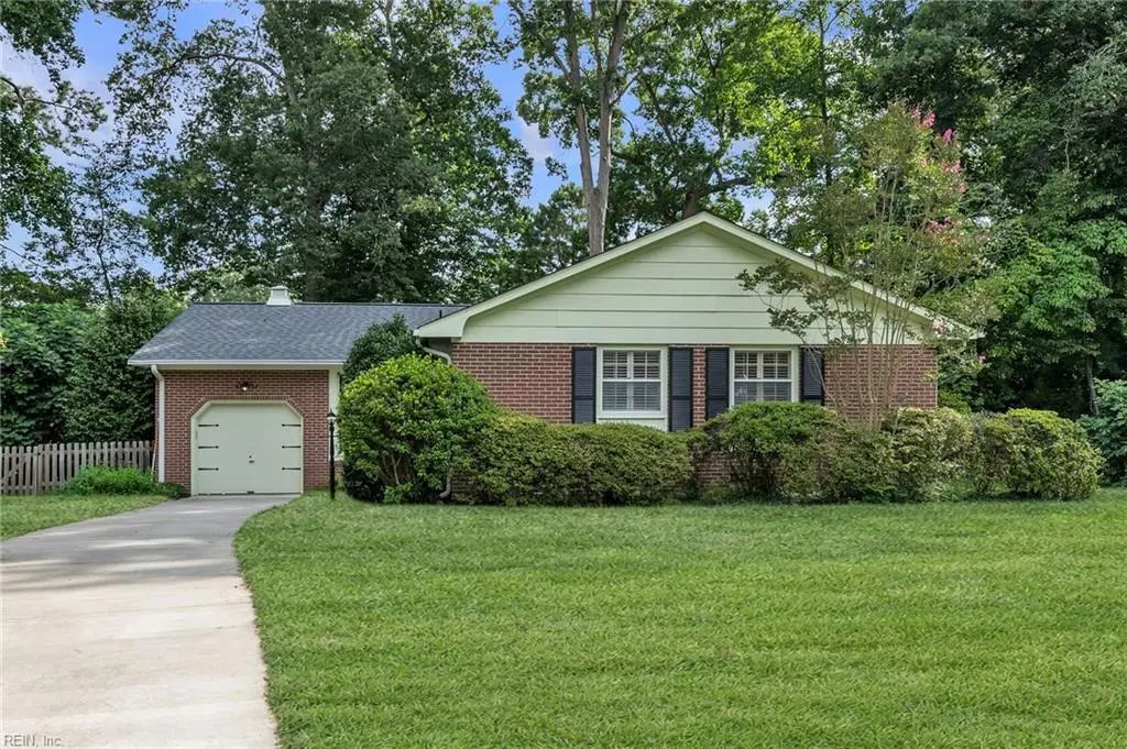 187 Corinthia Dr, Newport News