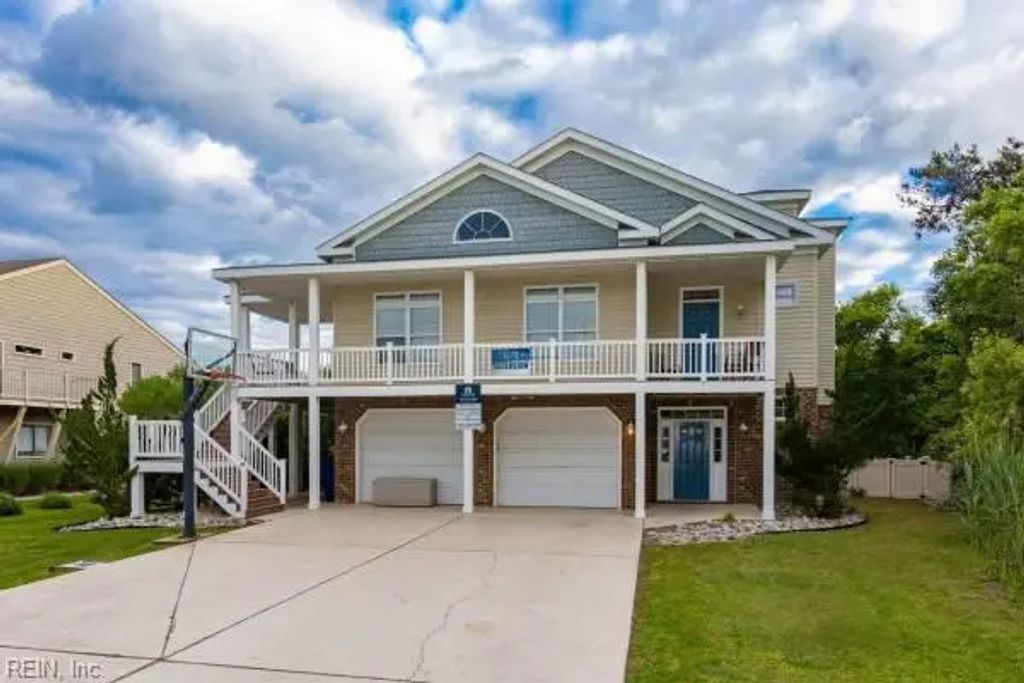 313 Sunfish Ln, Virginia Beach