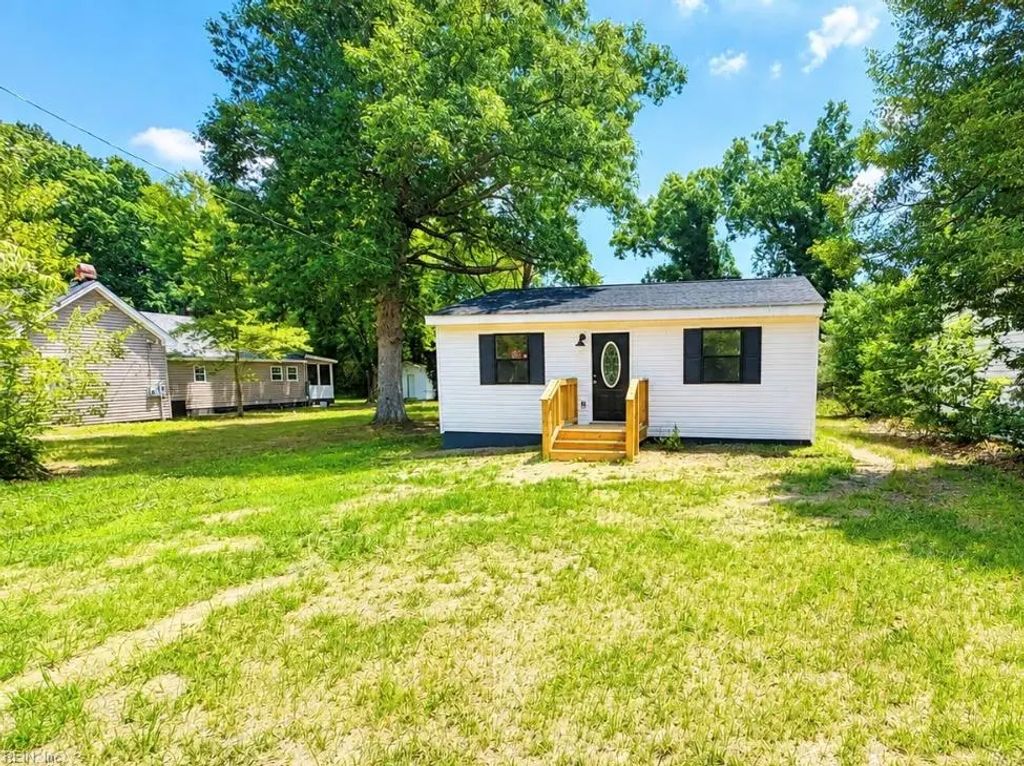 15105 First St, Dinwiddie County