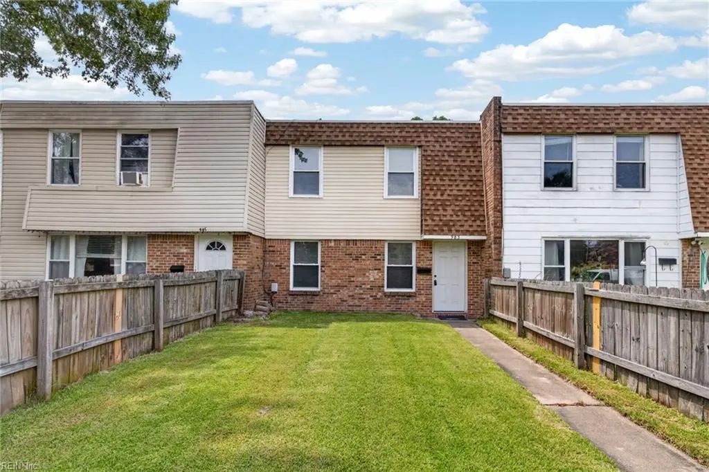 983 S Club House Rd, Virginia Beach