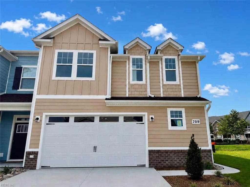 709 Flatrock Ln, Chesapeake
