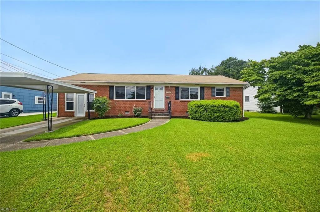 769 Aragona Blvd, Virginia Beach