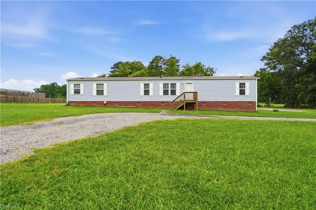 3755 Adams Swamp Rd, Suffolk