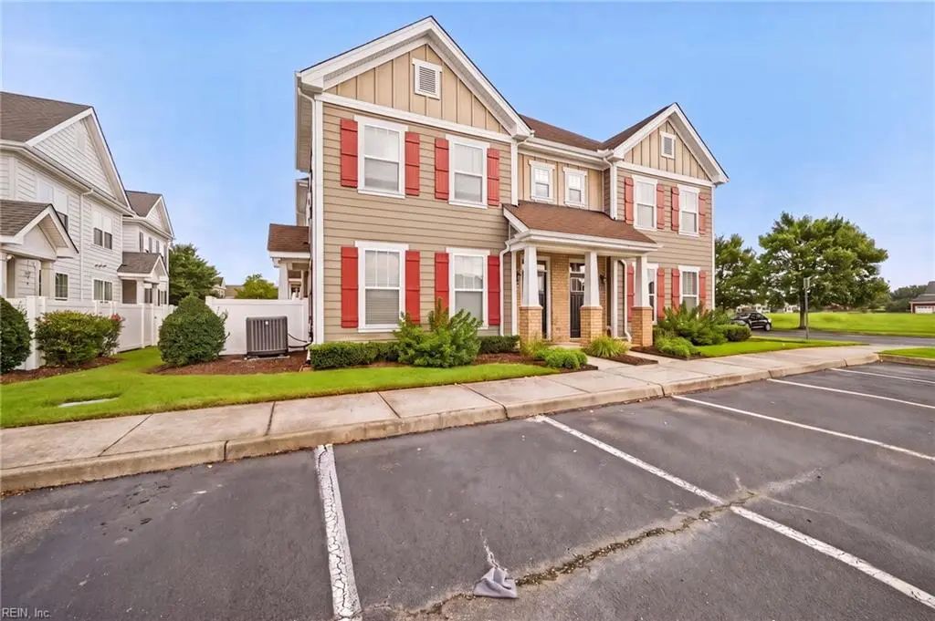 502 Hermit Thrush Way, Chesapeake