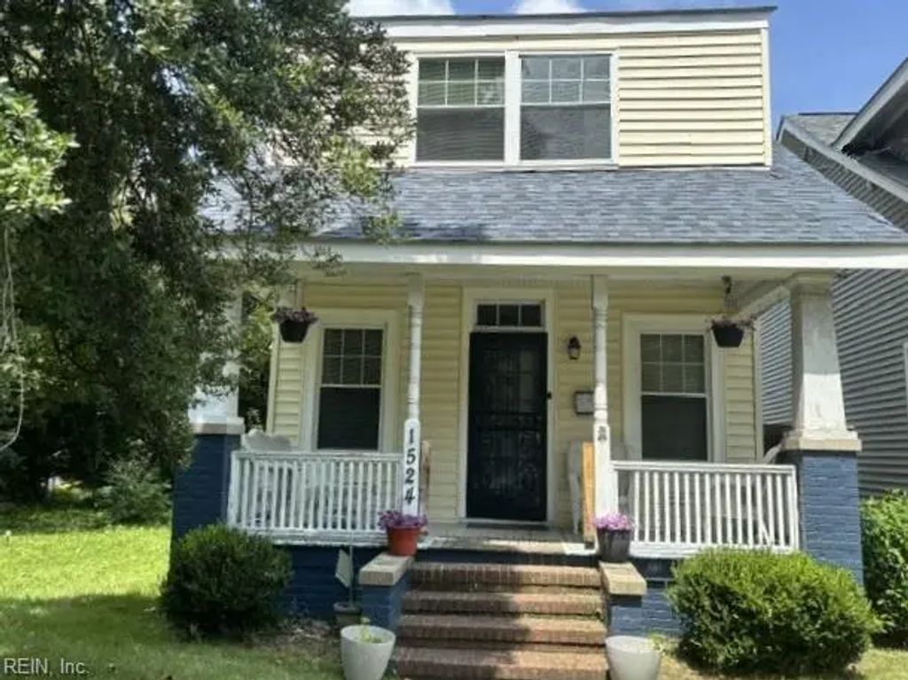 1524 Mathews Ter, Portsmouth